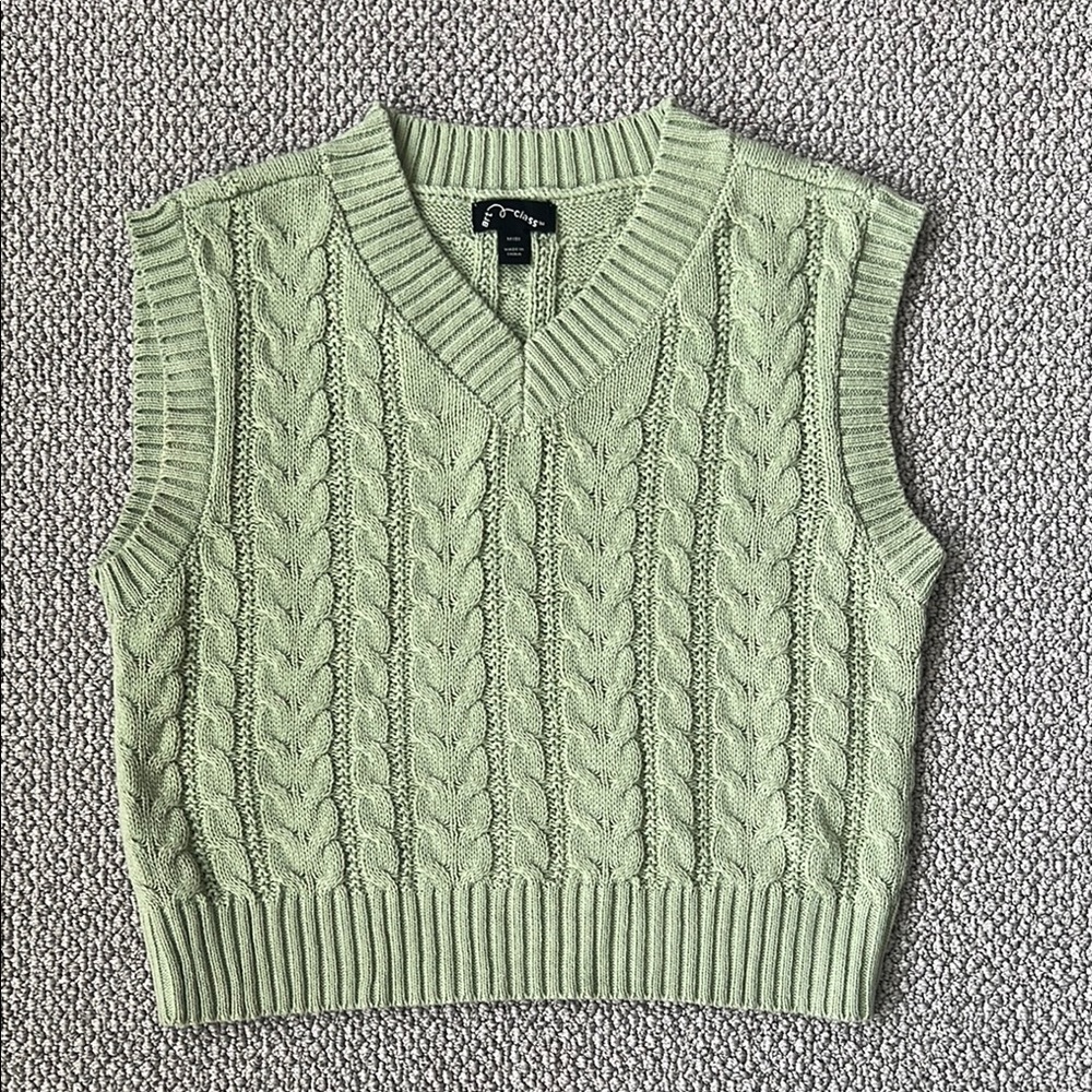 Art Class Girls Cable Knit Vest